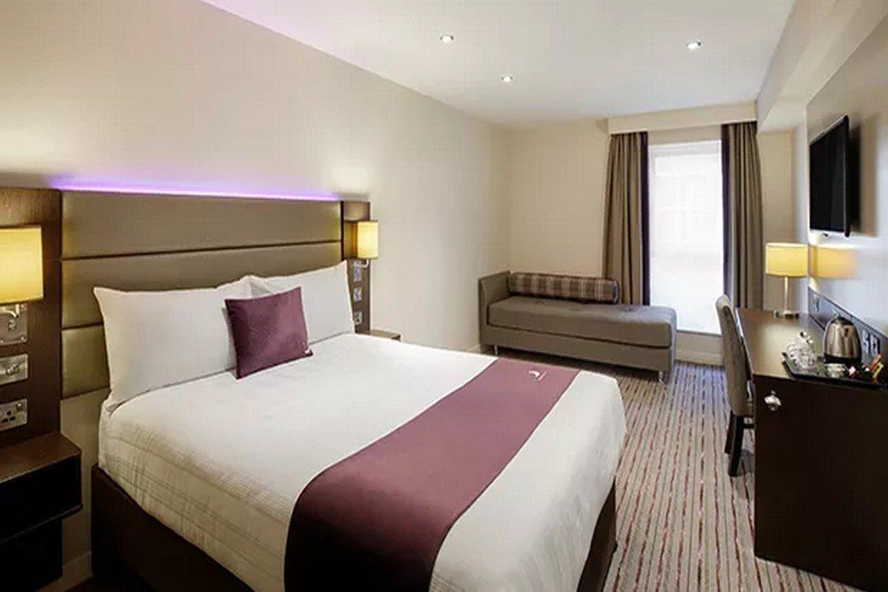 Premier Inn Manchester West Didsbury Luaran gambar